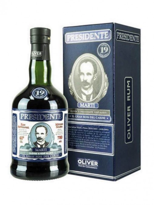 La bouteille de rhum Presidente Marti 19 ans et son étui